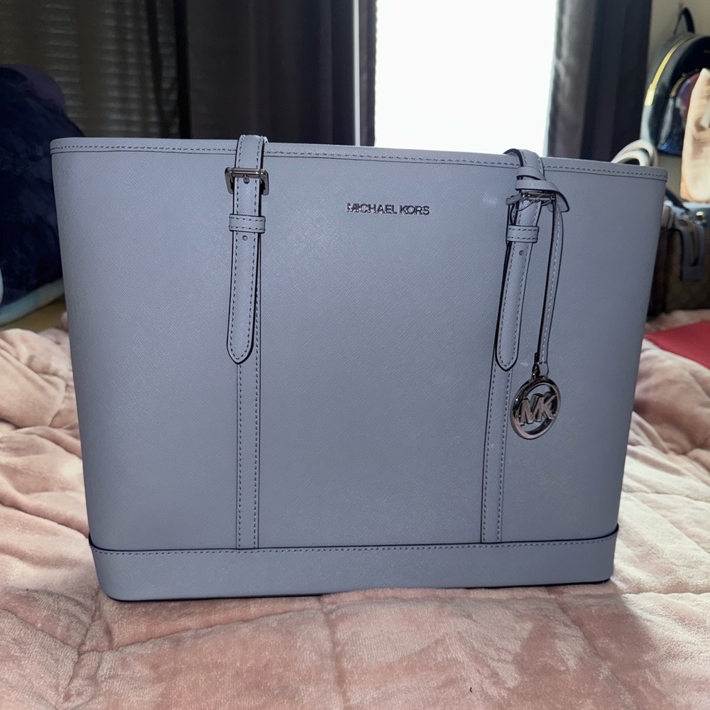 Michael Kors Jet Set Travel Tote